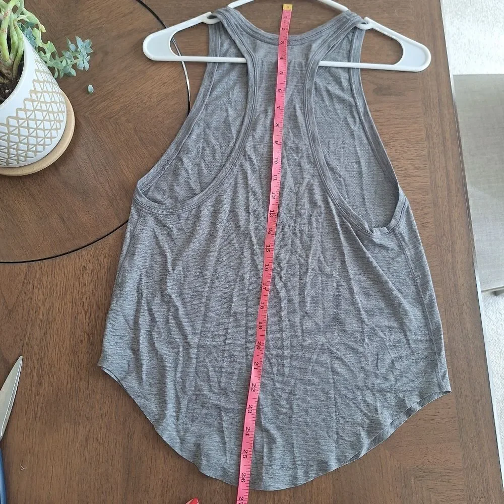 Lululemon heathered grey tank